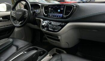 CHRYSLER Pacifica | przedni | Automatyczna | 291 KM | grafitowy full