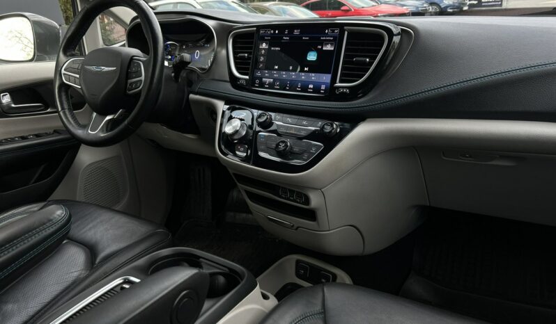 CHRYSLER Pacifica | przedni | Automatyczna | 291 KM | grafitowy full