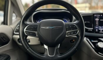 CHRYSLER Pacifica | przedni | Automatyczna | 291 KM | grafitowy full