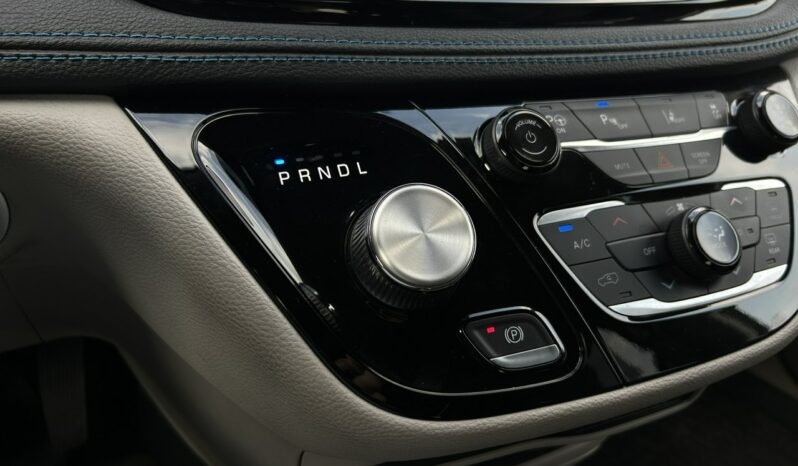 CHRYSLER Pacifica | przedni | Automatyczna | 291 KM | grafitowy full