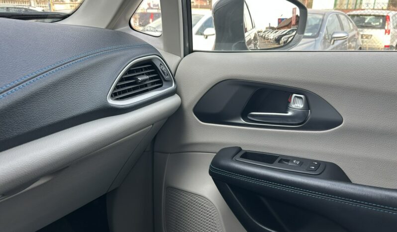 CHRYSLER Pacifica | przedni | Automatyczna | 291 KM | grafitowy full