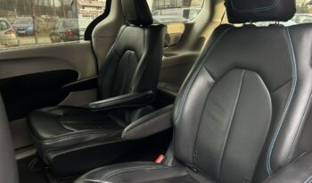 CHRYSLER Pacifica | przedni | Automatyczna | 291 KM | grafitowy full