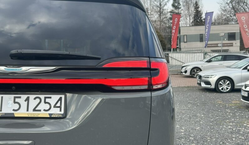 CHRYSLER Pacifica | przedni | Automatyczna | 291 KM | grafitowy full
