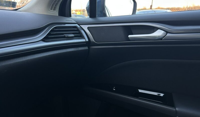 FORD Mondeo  | przedni | Manualna | 150 KM | niebieski ciemny full