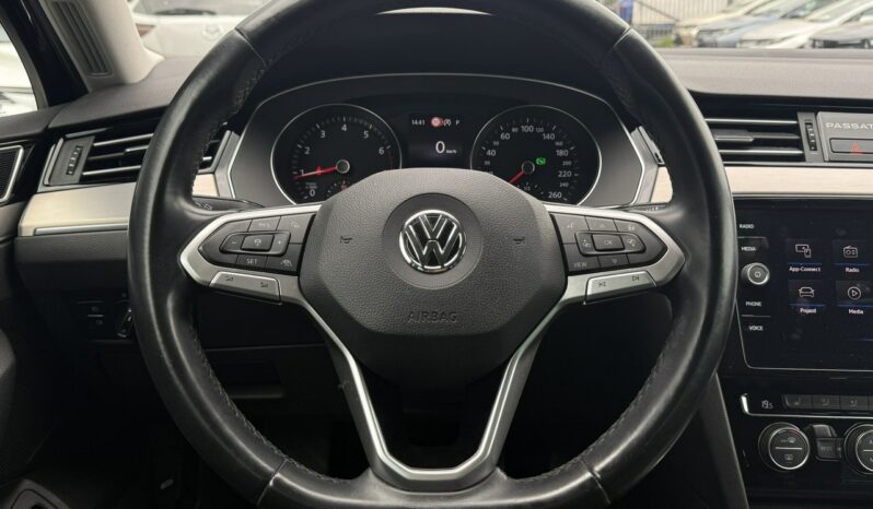 VOLKSWAGEN Passat  | przedni | Automatyczna | 190 KM | Szary full