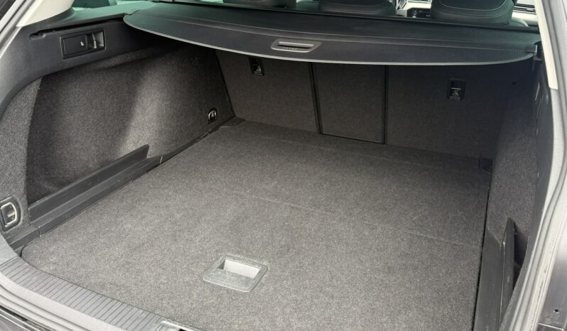VOLKSWAGEN Passat  | przedni | Automatyczna | 190 KM | Szary full