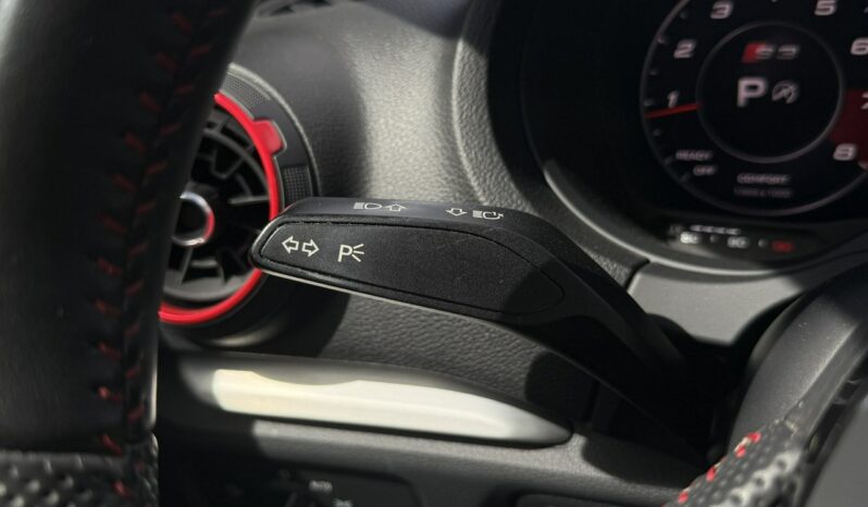 AUDI S3  | 4x4_automatyczny | Automatyczna | 300 KM | Szary full