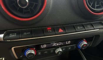 AUDI S3  | 4x4_automatyczny | Automatyczna | 300 KM | Szary full