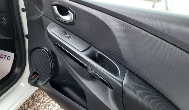RENAULT Clio  | przedni | Manualna | 90 KM | bialy full