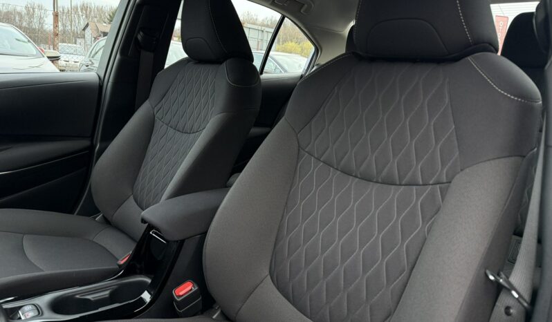 TOYOTA Corolla  | przedni | Manualna | 125 KM | Niebieski full