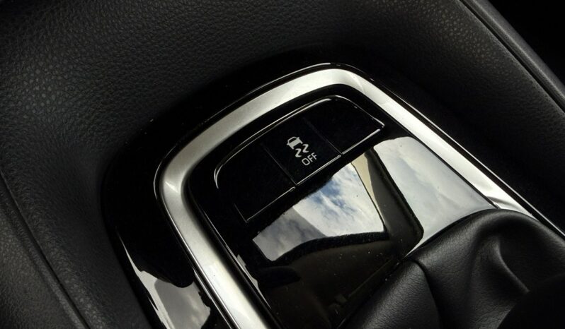 TOYOTA Corolla  | przedni | Manualna | 125 KM | Czarny full