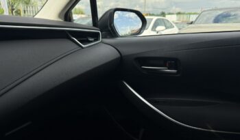 TOYOTA Corolla  | przedni | Manualna | 125 KM | Czarny full