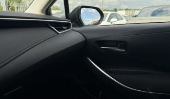 TOYOTA Corolla  | przedni | Manualna | 125 KM | Czarny full