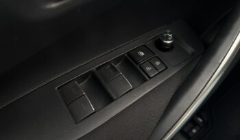 TOYOTA Corolla  | przedni | Manualna | 125 KM | Czarny full