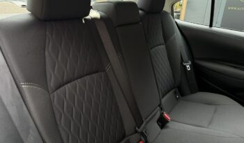 TOYOTA Corolla  | przedni | Manualna | 125 KM | Czarny full