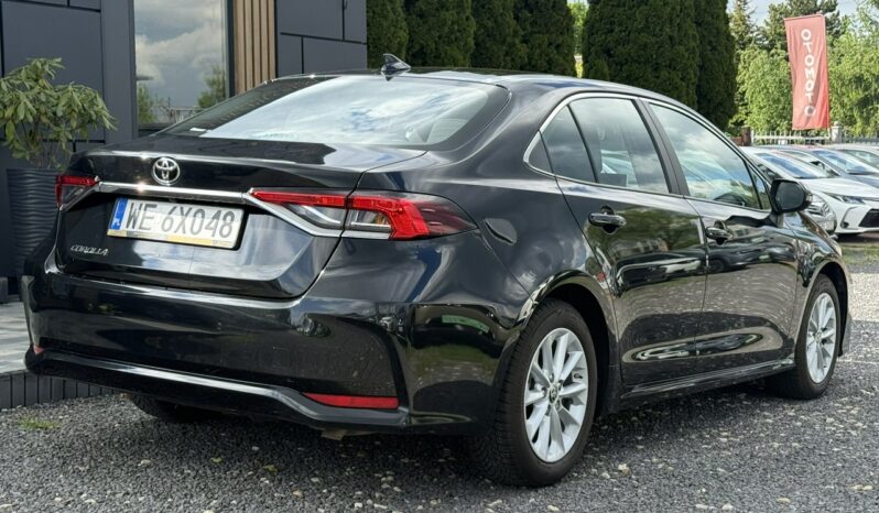 TOYOTA Corolla  | przedni | Manualna | 125 KM | Czarny full