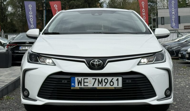 TOYOTA Corolla  | przedni | Automatyczna | 125 KM | bialy full