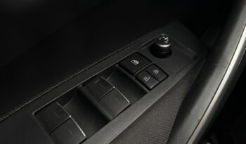 TOYOTA Corolla  | przedni | Automatyczna | 125 KM | bialy full