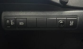 TOYOTA Corolla  | przedni | Automatyczna | 125 KM | bialy full