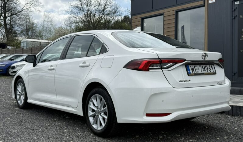 TOYOTA Corolla  | przedni | Automatyczna | 125 KM | bialy full