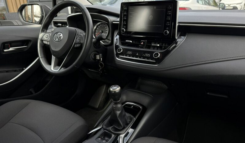 TOYOTA Corolla  | przedni | Manualna | 125 KM | Czarny full