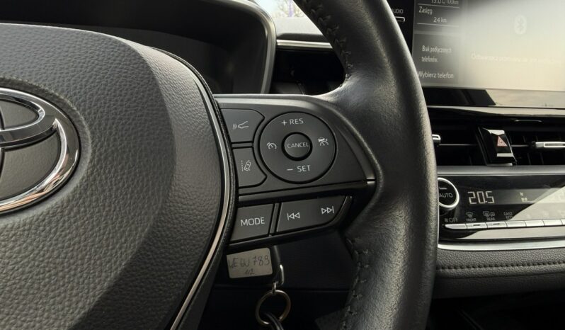 TOYOTA Corolla  | przedni | Manualna | 125 KM | Czarny full