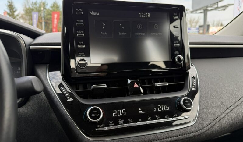 TOYOTA Corolla  | przedni | Manualna | 125 KM | Czarny full