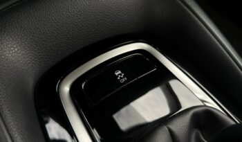 TOYOTA Corolla  | przedni | Manualna | 125 KM | Czarny full