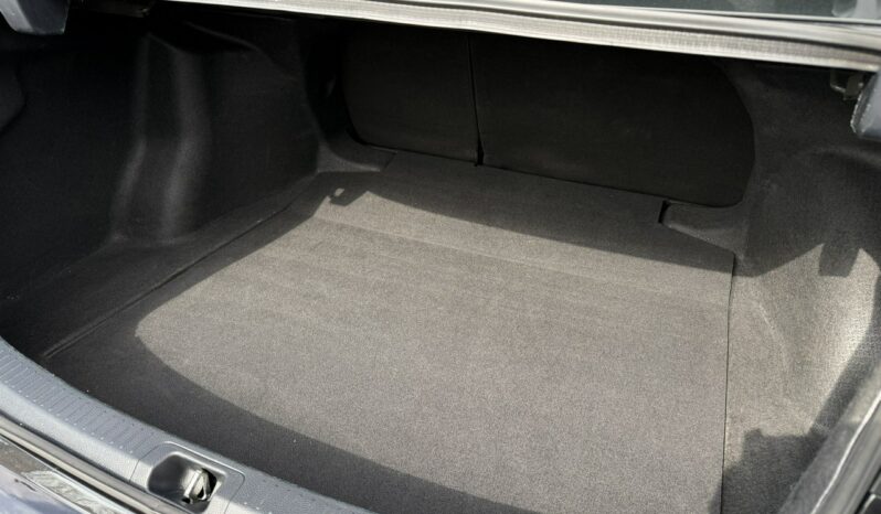 TOYOTA Corolla  | przedni | Manualna | 125 KM | Czarny full