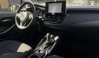 TOYOTA Corolla  | przedni | Automatyczna | 125 KM | bialy full