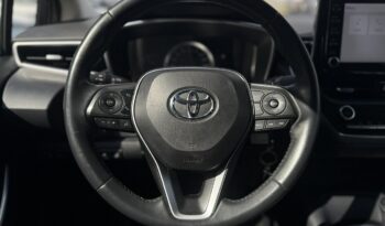 TOYOTA Corolla  | przedni | Automatyczna | 125 KM | bialy full