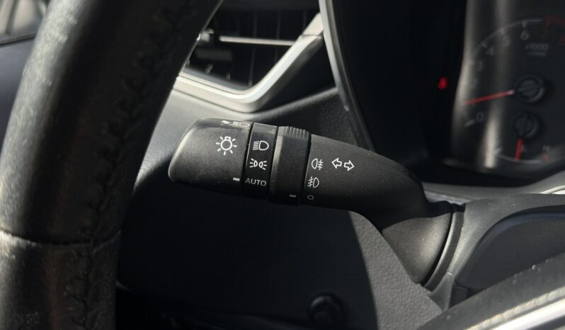 TOYOTA Corolla  | przedni | Automatyczna | 125 KM | bialy full