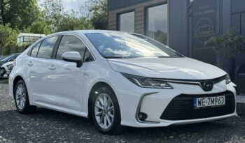 TOYOTA Corolla  | przedni | Automatyczna | 125 KM | bialy full