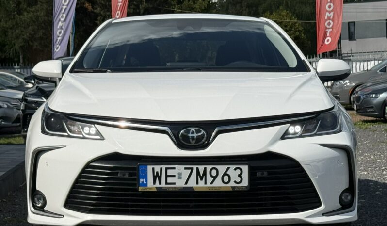 TOYOTA Corolla  | przedni | Automatyczna | 125 KM | bialy full