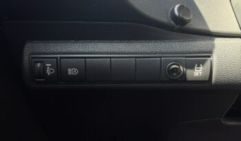 TOYOTA Corolla  | przedni | Automatyczna | 125 KM | bialy full
