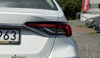 TOYOTA Corolla  | przedni | Automatyczna | 125 KM | bialy full