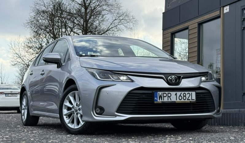 TOYOTA Corolla  | przedni | Manualna | 125 KM | Srebrny full
