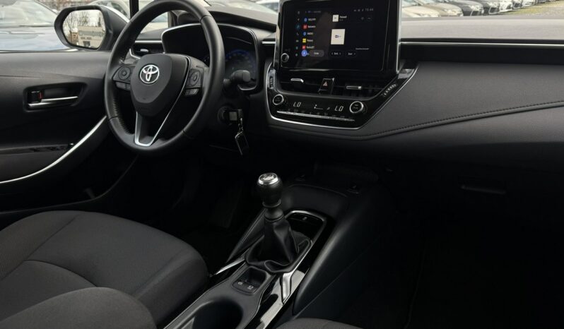 TOYOTA Corolla  | przedni | Manualna | 125 KM | Srebrny full