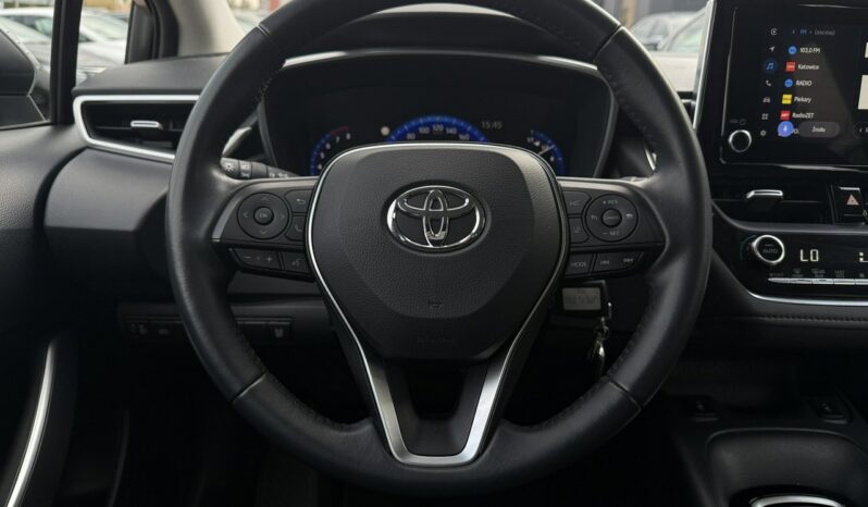 TOYOTA Corolla  | przedni | Manualna | 125 KM | Srebrny full
