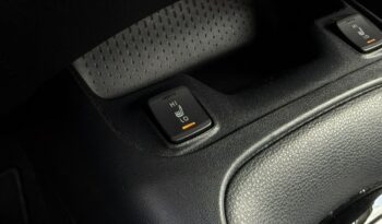 TOYOTA Corolla  | przedni | Manualna | 125 KM | Srebrny full