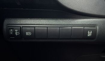 TOYOTA Corolla  | przedni | Manualna | 125 KM | Srebrny full