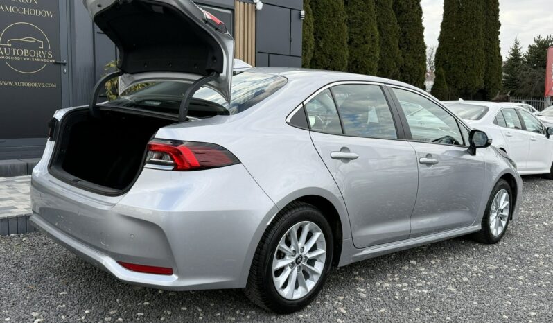 TOYOTA Corolla  | przedni | Manualna | 125 KM | Srebrny full