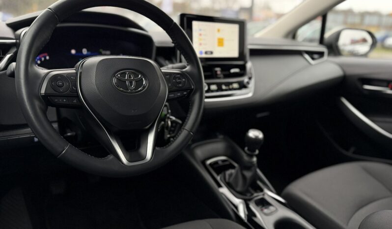 TOYOTA Corolla  | przedni | Manualna | 125 KM | zloty full