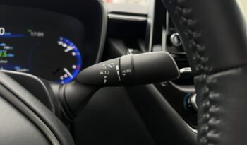 TOYOTA Corolla  | przedni | Manualna | 125 KM | zloty full