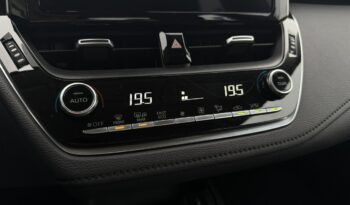 TOYOTA Corolla  | przedni | Manualna | 125 KM | zloty full