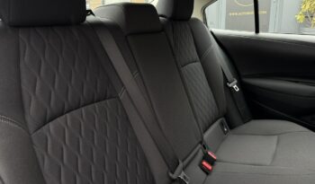 TOYOTA Corolla  | przedni | Manualna | 125 KM | zloty full