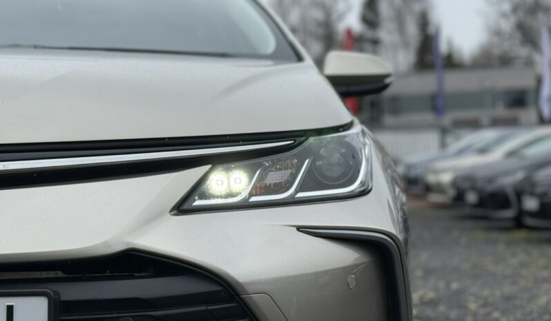 TOYOTA Corolla  | przedni | Manualna | 125 KM | zloty full