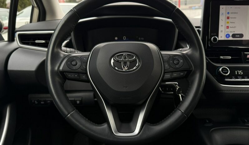 TOYOTA Corolla  | przedni | Manualna | 125 KM | zloty full