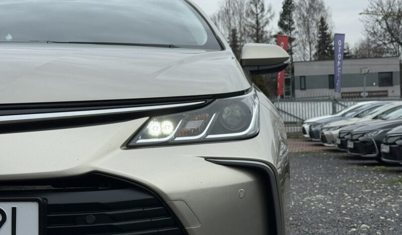 TOYOTA Corolla  | przedni | Manualna | 125 KM | zloty full