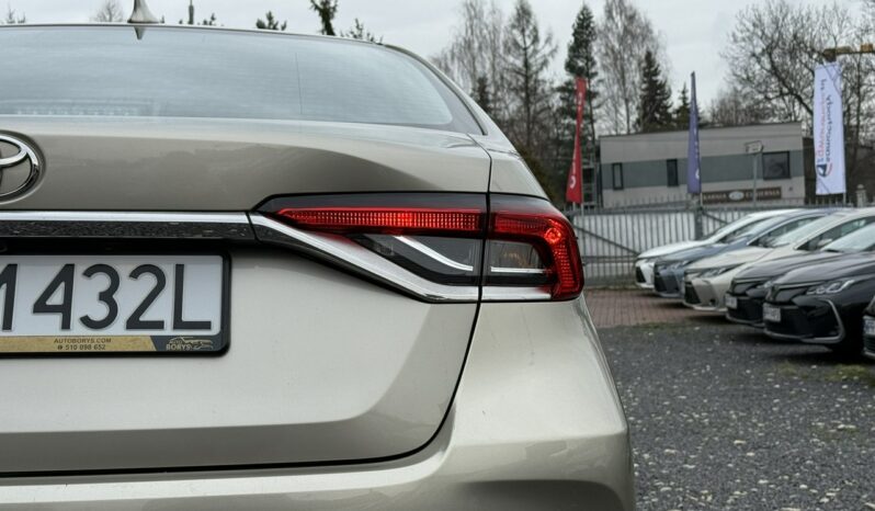 TOYOTA Corolla  | przedni | Manualna | 125 KM | zloty full